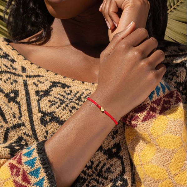 Enchanting Love - Red String Gold Heart Charm Bracelet Enchanting Love - Red String Gold Heart Charm Bracelet